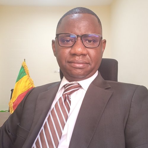 Portrait du Dr Bakary TRAORÉ, Directeur de l'EJOCOM